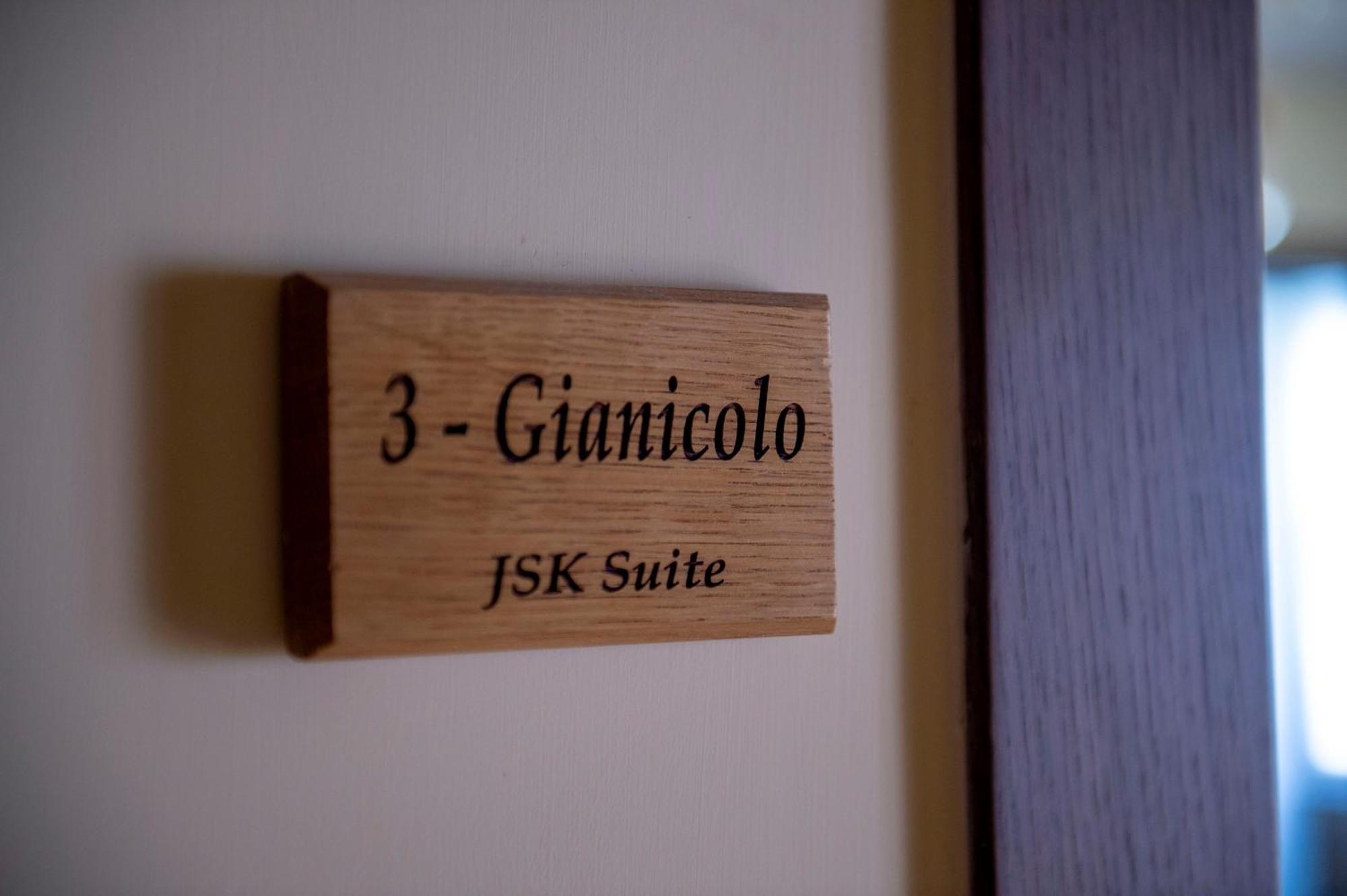 Jsk Suite — Photos 1